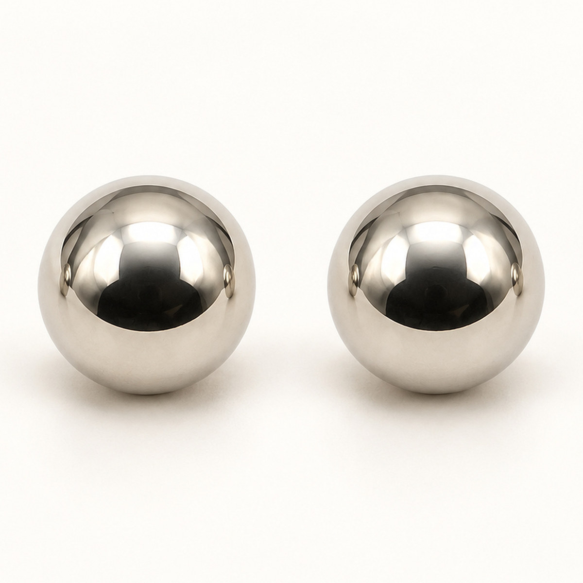 Aretes de bola lisa de 10 mm: vista principal